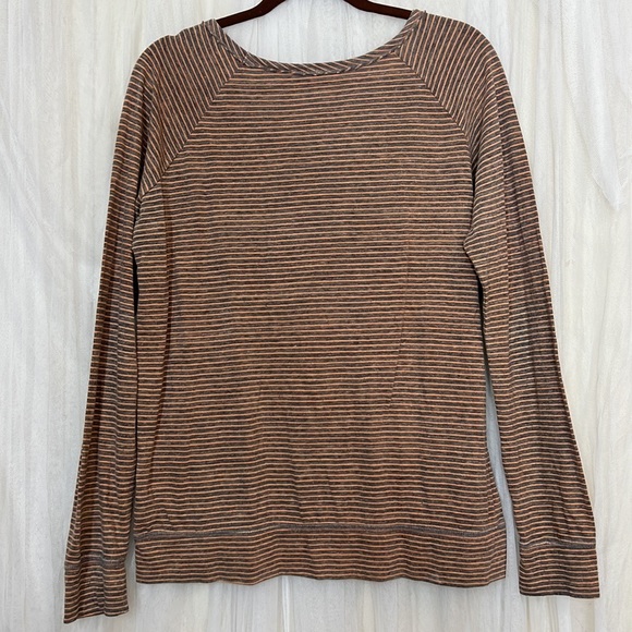 ⭐️ Mossimo Supply Co striped long sleeve pullover shirt scoop neck women XL - Picture 15 of 16